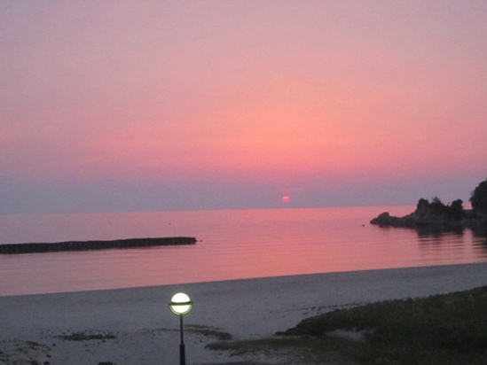 静暦 ピンク色の夕日